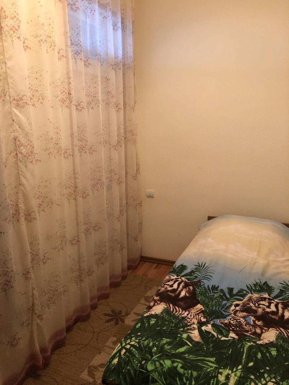 Отдых У Анаиды Gagra Exteriör bild